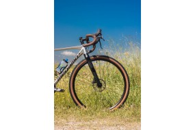 MEGAMO JAKAR 20 2025 BICICLETA GRAVEL