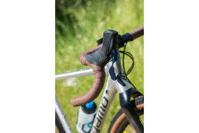 MEGAMO JAKAR 20 2025 BICICLETA GRAVEL