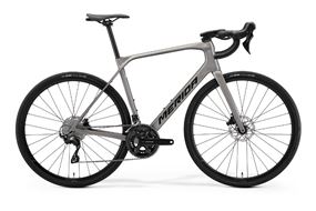 MERIDA SCULTURA ENDURANCE 4000 2026 BICICLETA CARRETERA