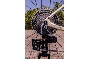 MEGAMO WEST 01 2026 BICICLETA GRAVEL