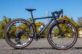 MEGAMO SILK 02 2026 BICICLETA GRAVEL