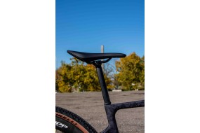 MEGAMO SILK 02 2026 BICICLETA GRAVEL