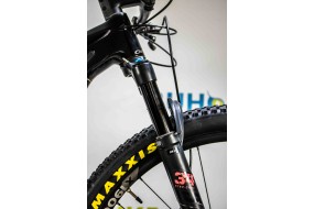 ORBEA OIZ M20 MEJORADA 29 T-M - BICICLETA SEGUNDA MANO