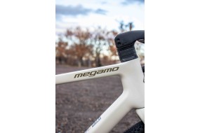 MEGAMO WEST 02 2026 BICICLETA GRAVEL