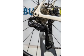 MASSI TEAM RACE ULTEGRA DI2 T-54 2023 BICICLETA SEGUNDA MANO