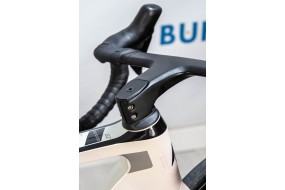 MMR ADRENALINE G2 PEARL WHITE AND BLACK T-S 2024