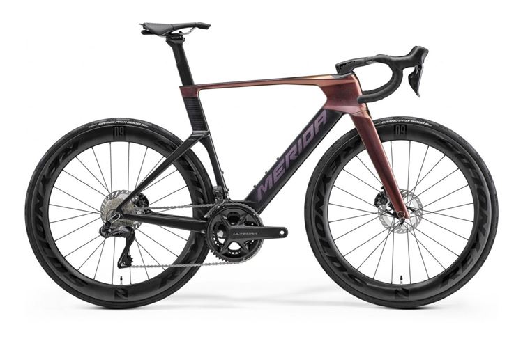Merida Reacto 8000 2027 Ultegra Di2 carbono