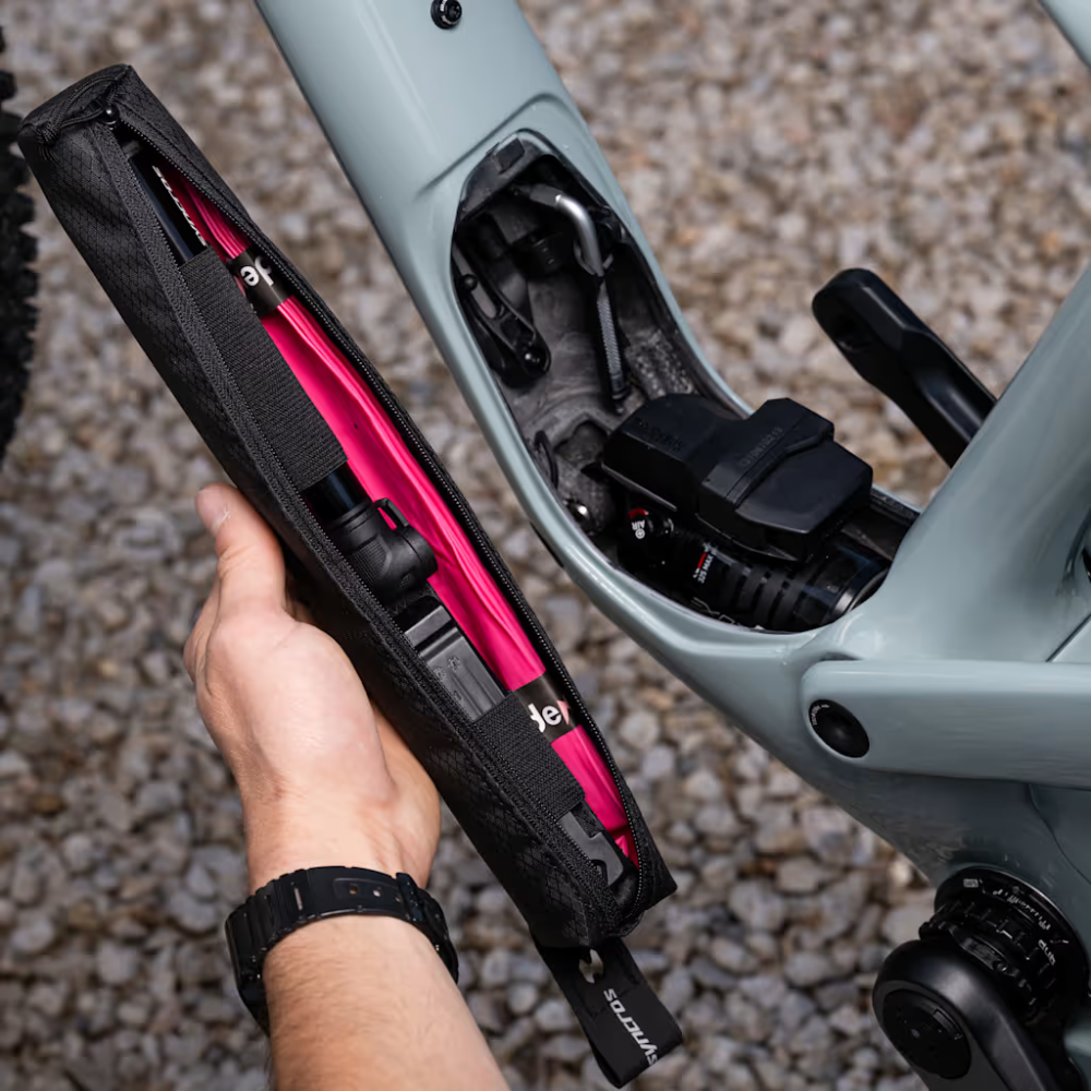 Kit "Save the day" Scott Spark DC 2027