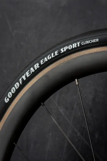 Neumático de carretera